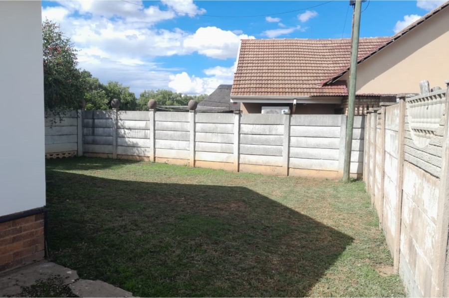 2 Bedroom Property for Sale in Meiringspark North West